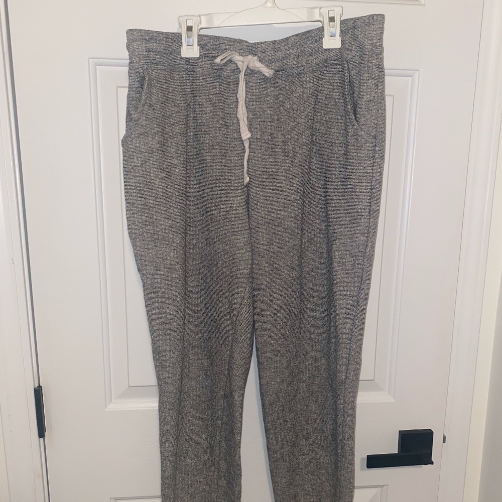Forever 21 Gray Sweatpants